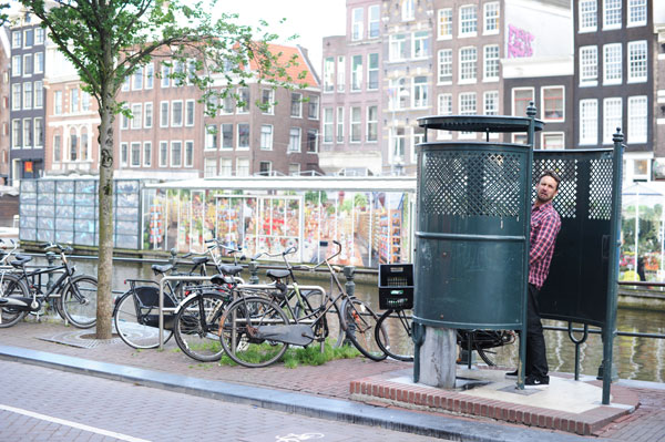 Amsterdam Street Pisser